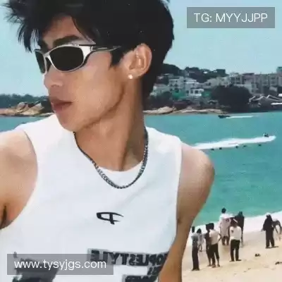 奚雷朔